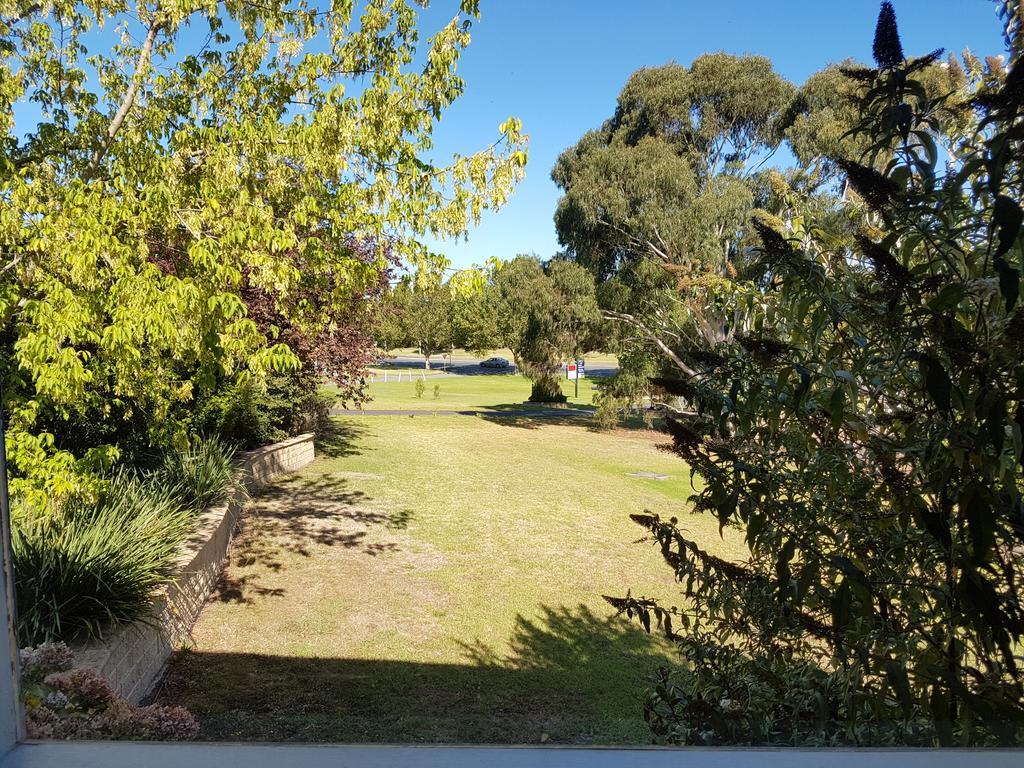 Motel Traralgon Esterno foto