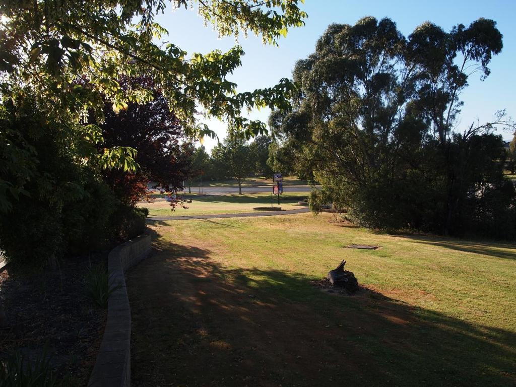 Motel Traralgon Esterno foto