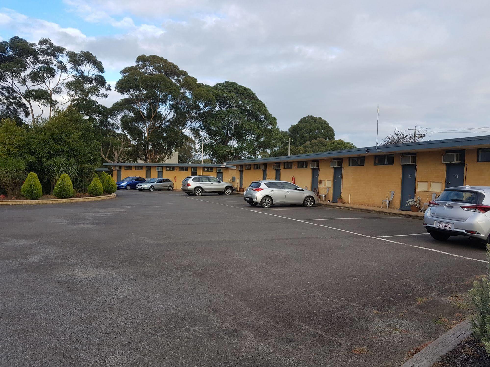 Motel Traralgon Esterno foto