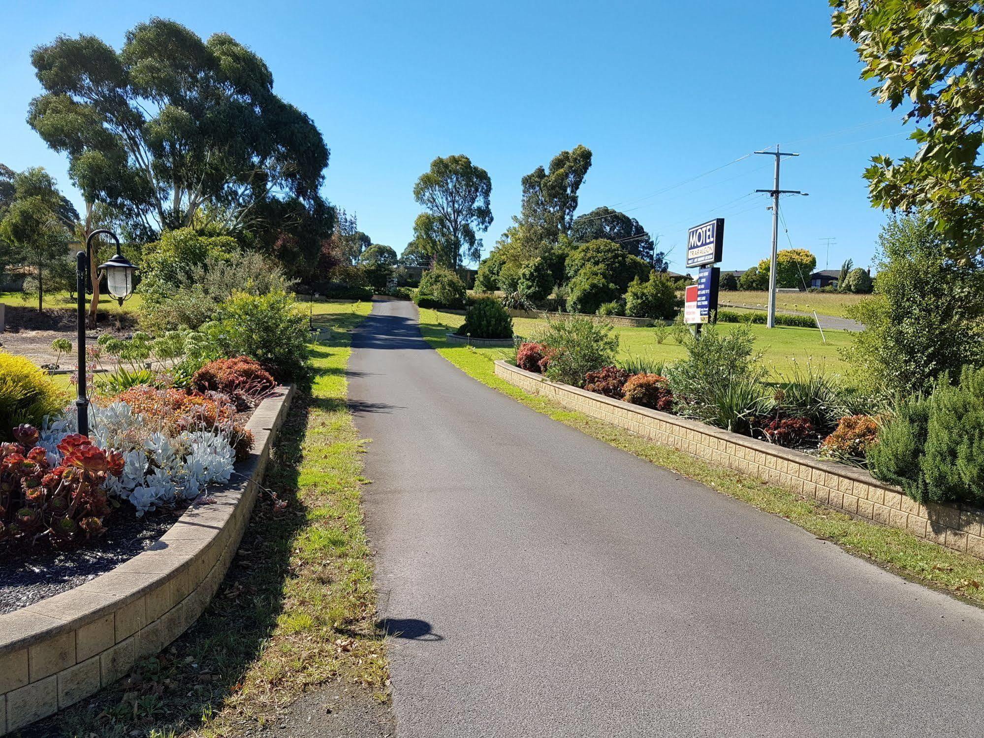 Motel Traralgon Esterno foto